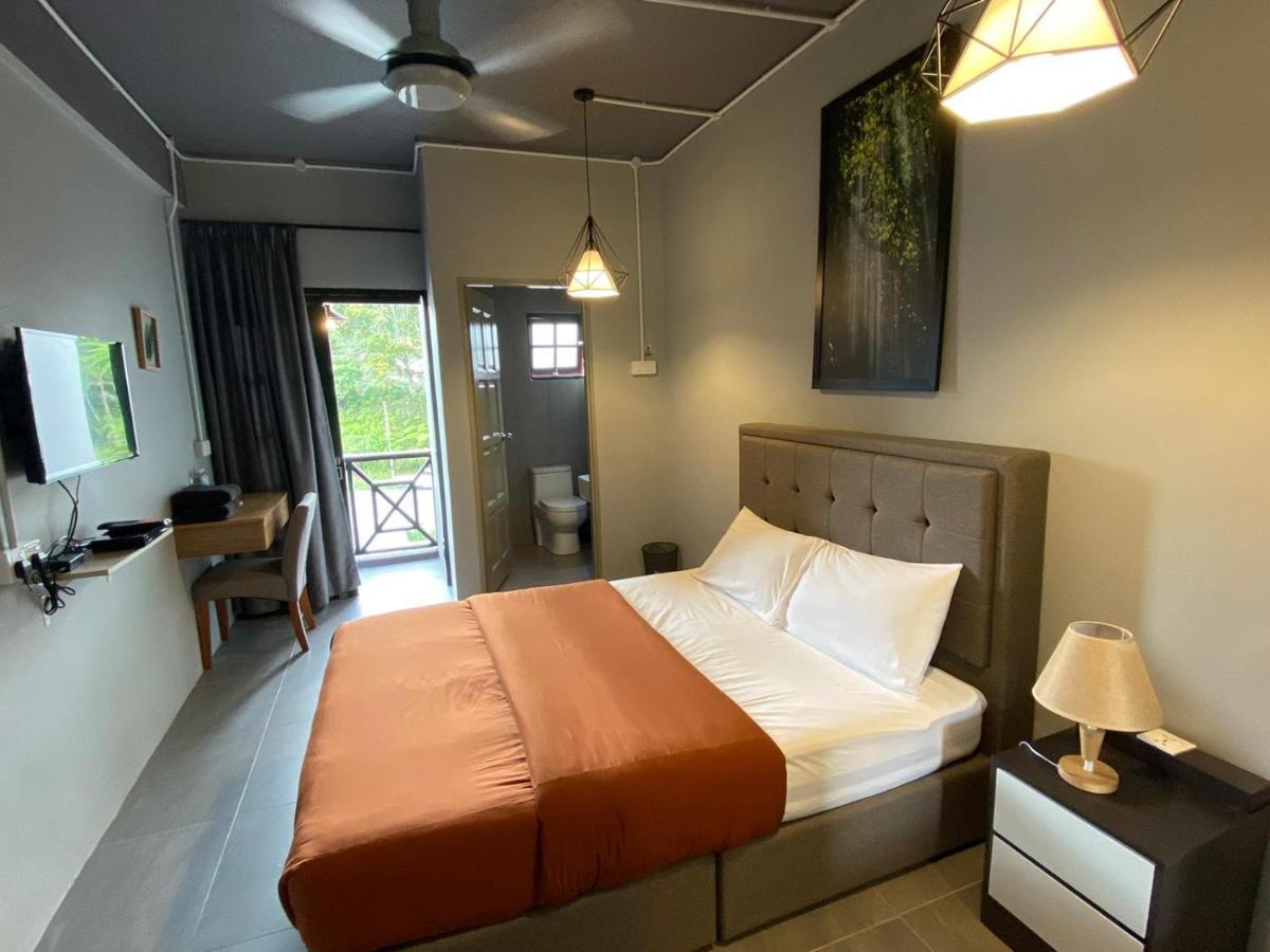 A3A Oastel Coliving Hostel Тана Рата Екстериор снимка