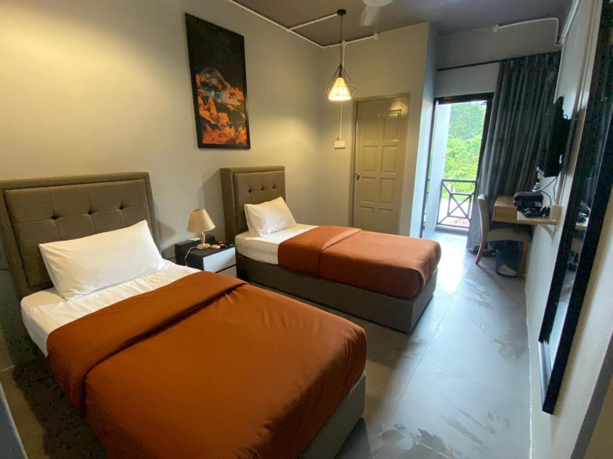 A3A Oastel Coliving Hostel Тана Рата Екстериор снимка