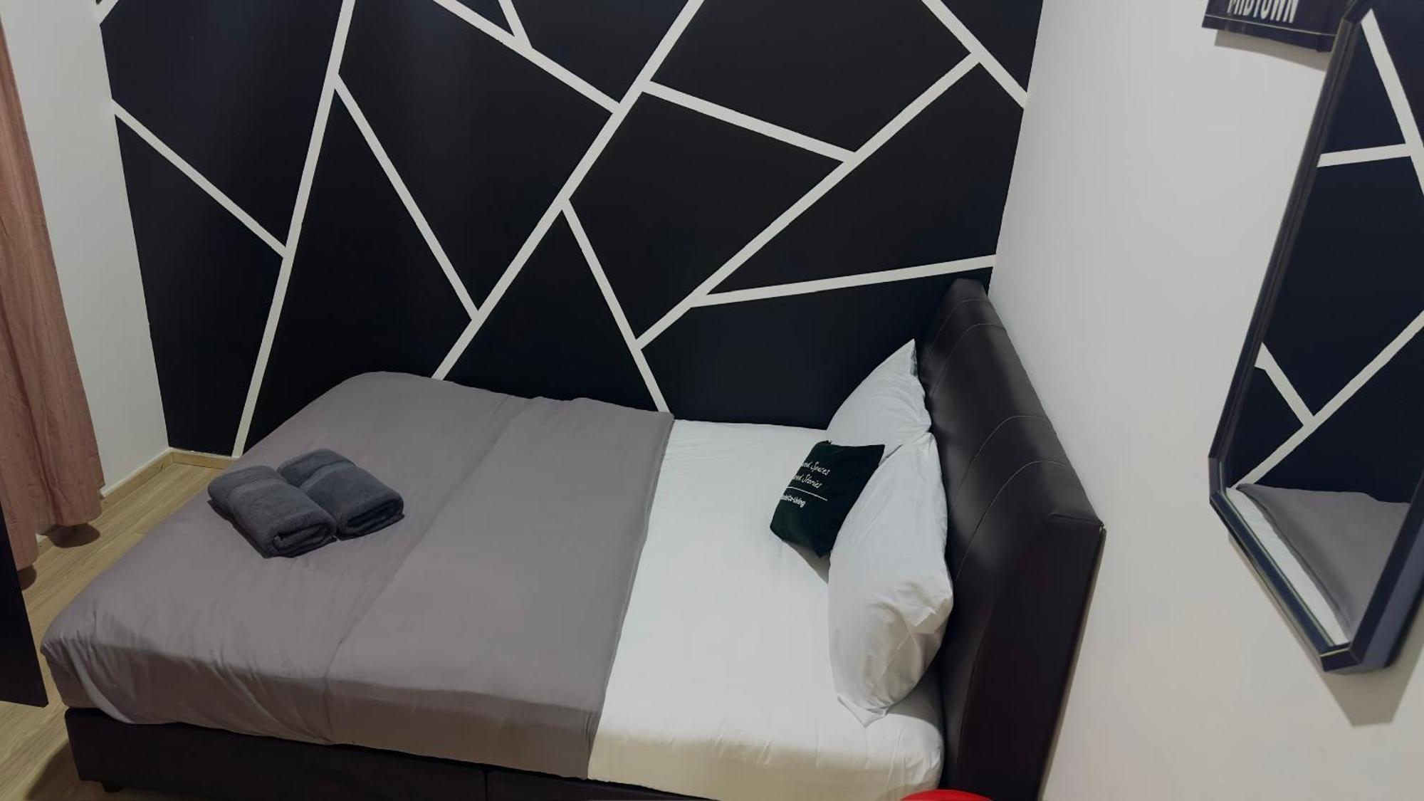 A3A Oastel Coliving Hostel Тана Рата Стая снимка